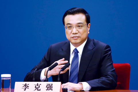 李克強(qiáng)主持召開新一屆政府首次常務(wù)會(huì)強(qiáng)調(diào)：說(shuō)一尺不如干一寸！