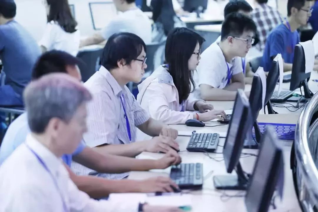 查分時(shí)間！2018年各地高考成績查詢時(shí)間及方式