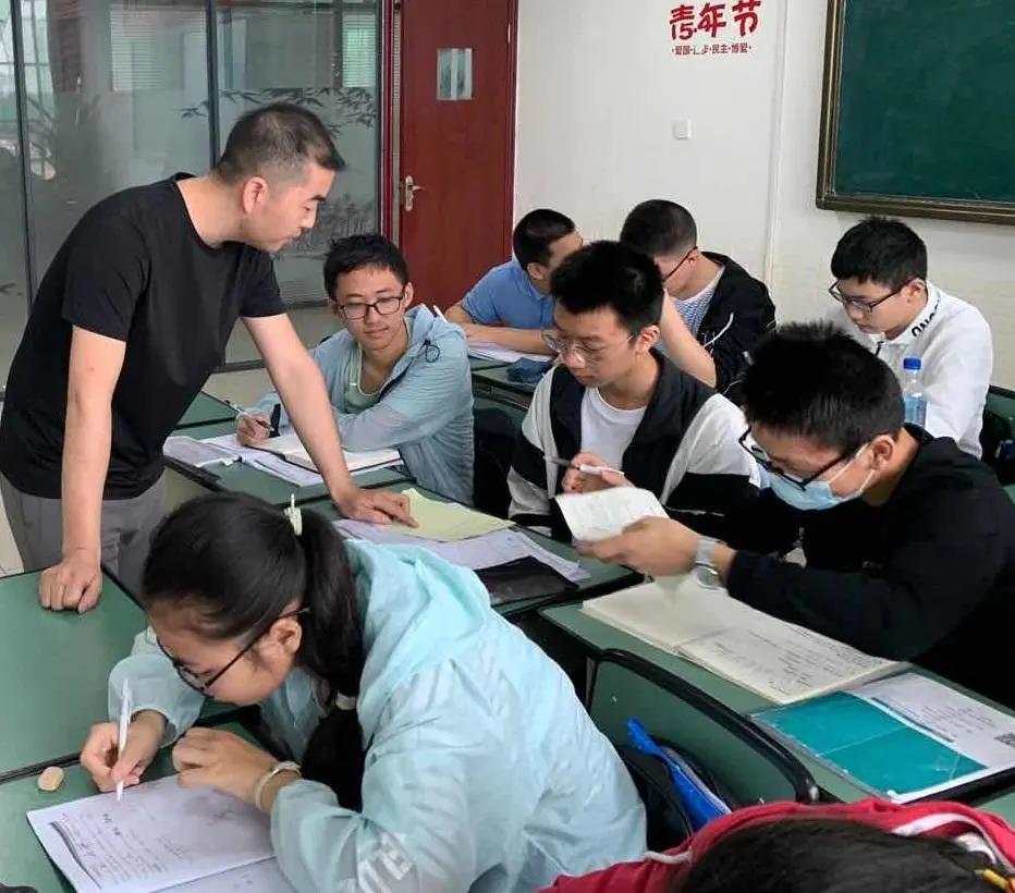 教師 | 從學(xué)生興趣出發(fā)，做他們的源頭活水