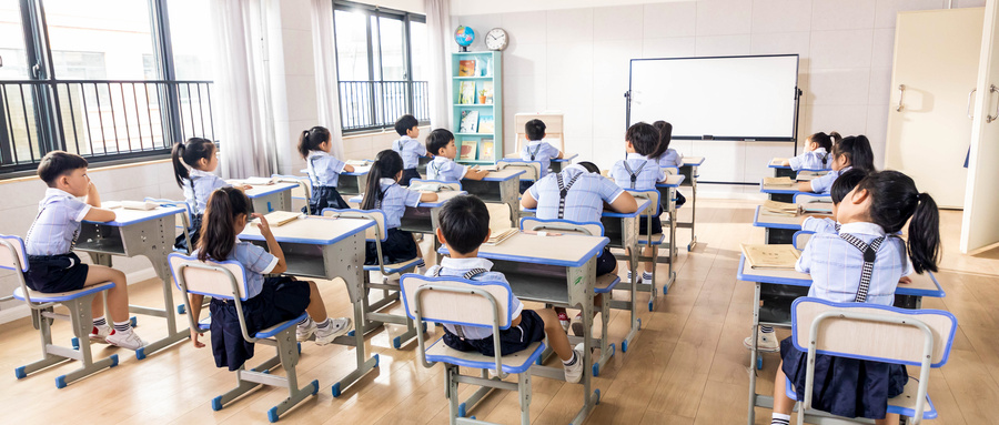 誰(shuí)給你的權(quán)力這樣對(duì)待合法的校外培訓(xùn)學(xué)校？
